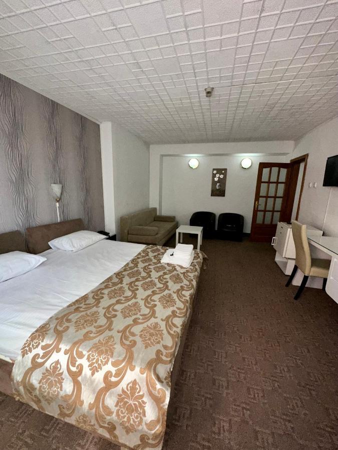 Darin Hotel ブカレスト エクステリア 写真